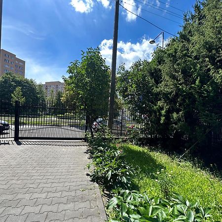 Hostel Harmonia Варшава Экстерьер фото