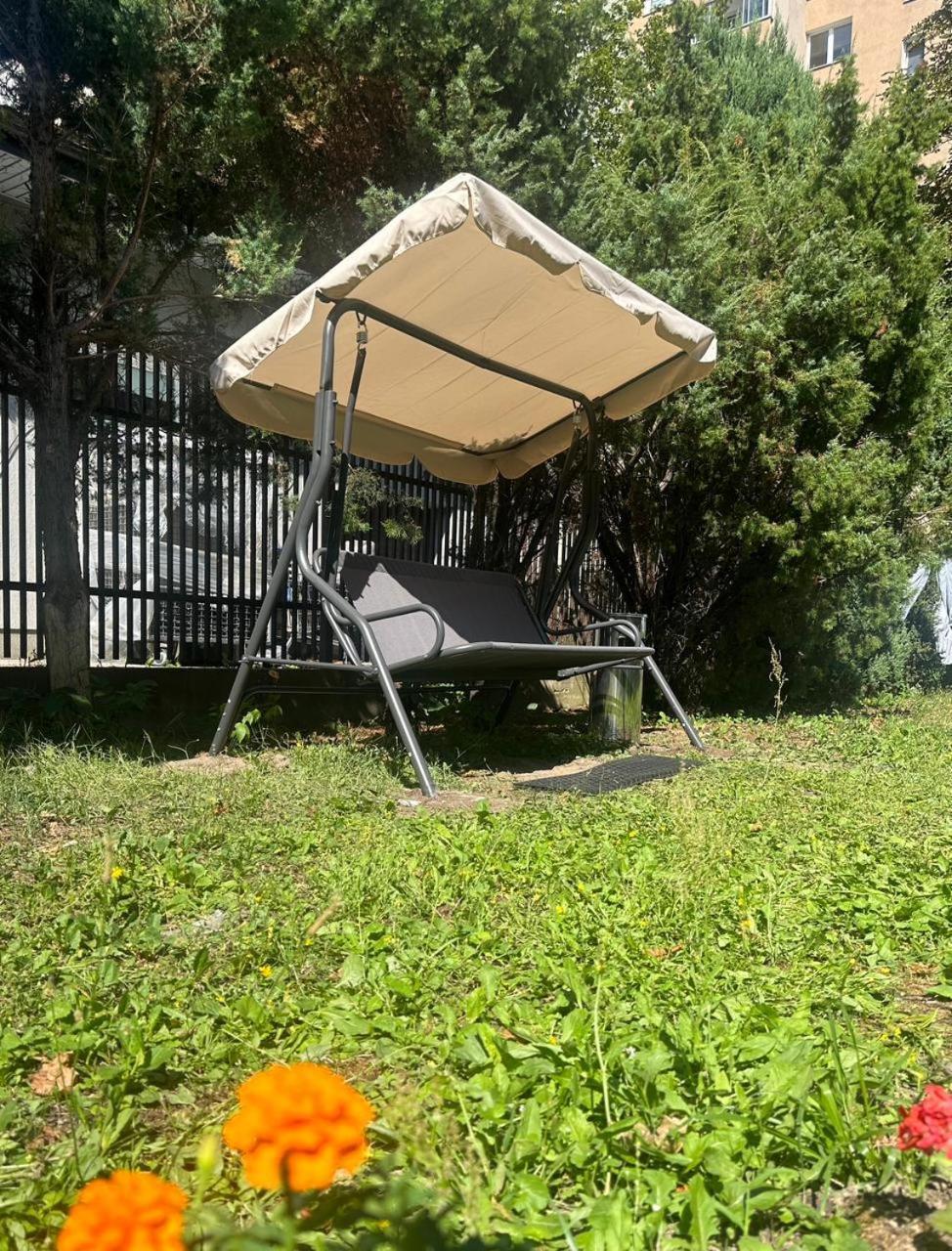 Hostel Harmonia Варшава Экстерьер фото