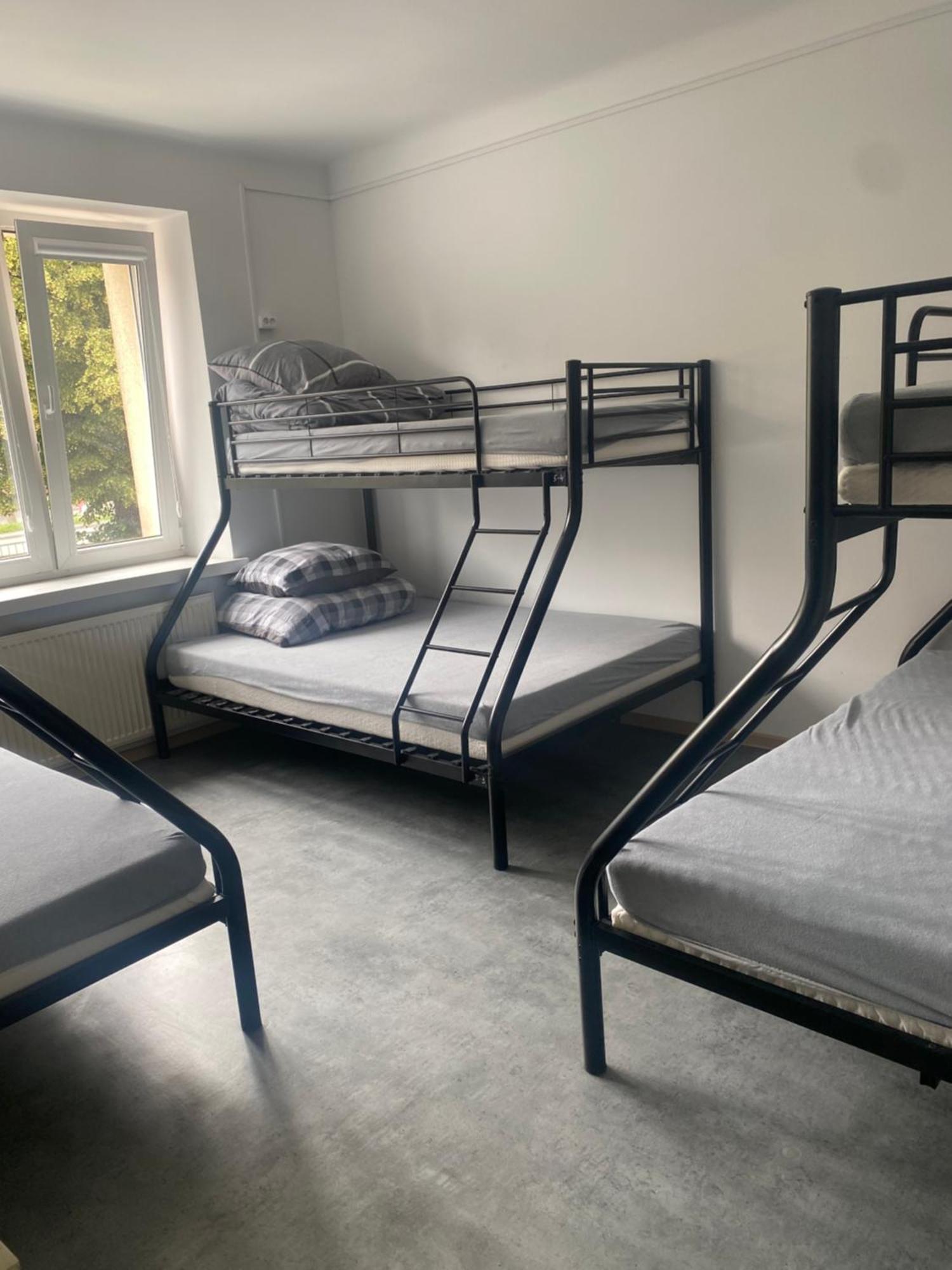 Hostel Harmonia Варшава Экстерьер фото