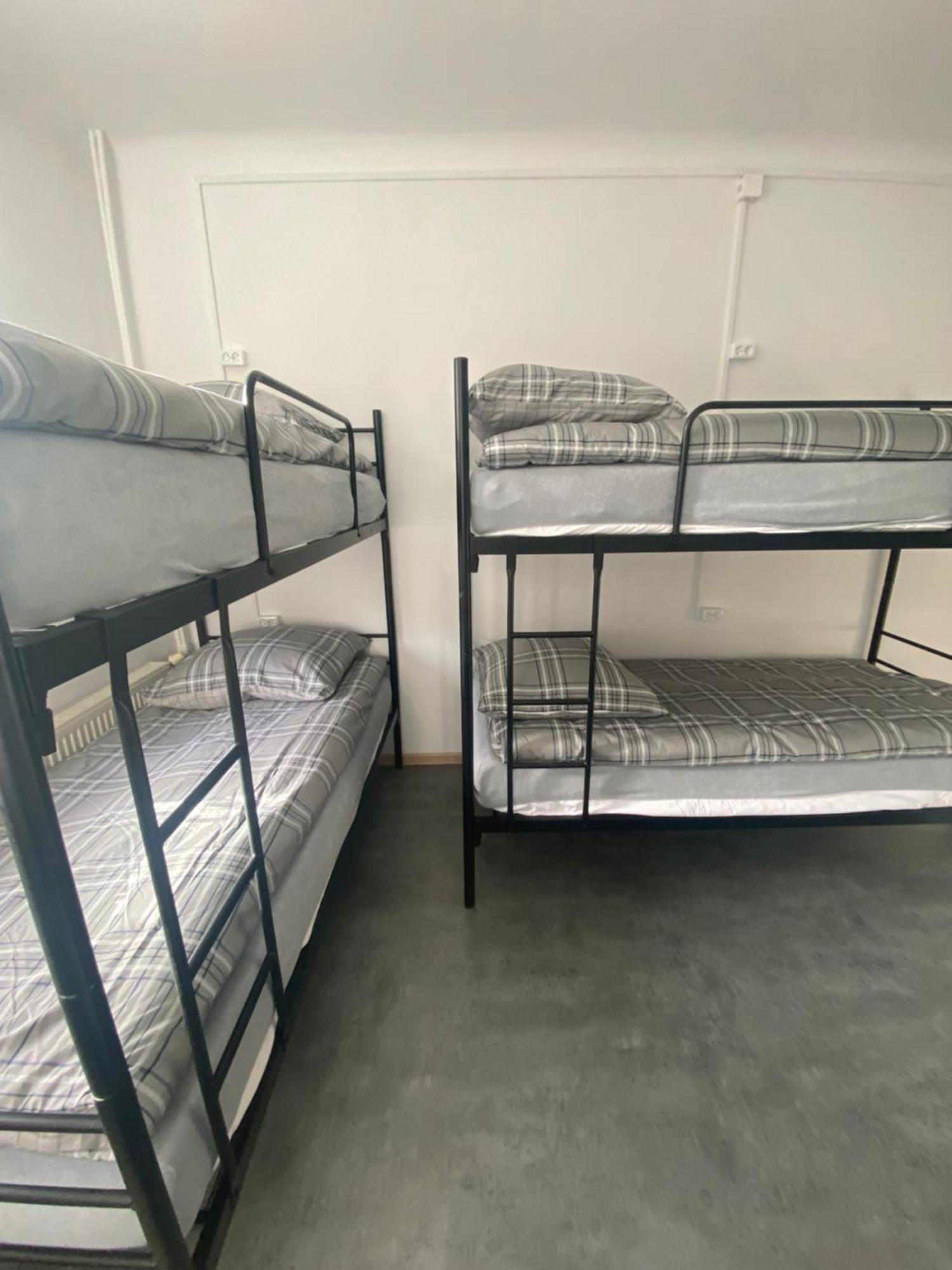 Hostel Harmonia Варшава Экстерьер фото